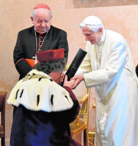 Benedicto XVI, doctorado 2