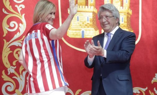Cifuentes felicita al Atlético de Madrid Femenino tras la conquista de su primer título de Liga