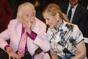 CIFUENTES PARTICIPA EN LA XX EDICIÓN DE LECTURA CONTINUADA DE EL QUIJOTE EN EL CÍRCULO DE BELLAS ARTES La presidenta de la Comunidad de Madrid, Cristina Cifuentes, participa en la lectura continuada del Quijote, que este año celebra su vigésima edición. A lo largo de cuarenta y ocho horas se desarrollará esta lectura ininterrumpida, abierta a los ciudadanos Foto: D.Sinova / Comunidad de Madrid