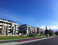 Majadahonda: el Ayuntamiento elimina 55.000 metros lineales de malas hierbas en aceras y bordillos