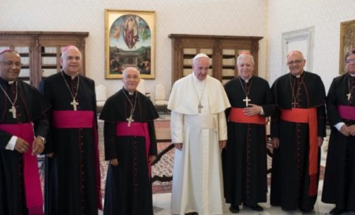 Saludo de los obispos venezolanos en la audiencia con el Papa