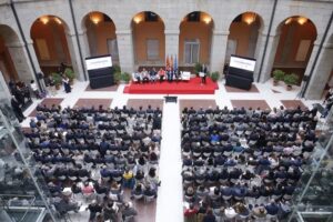 CIFUENTES PRESENTA EL PROYECTO DE LA COMUNIDAD DE MADRID PARA ATRAER INVERSIONES DEL REINO UNIDO La presidenta de la Comunidad de Madrid, Cristina Cifuentes, presenta el proyecto que tiene como objetivo posicionar a la región como referente de la inversión extranjera por la inminente salida del Reino Unido de la Unión Europea. Foto: D.Sinova / Comunidad de Madrid