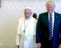 El Papa recibió a Trump en el Vaticano y conversan media hora a puerta cerrada