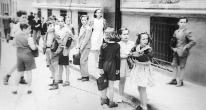 La Comunidad muestra en una exposición cómo era la vuelta al cole de los madrileños el siglo pasado