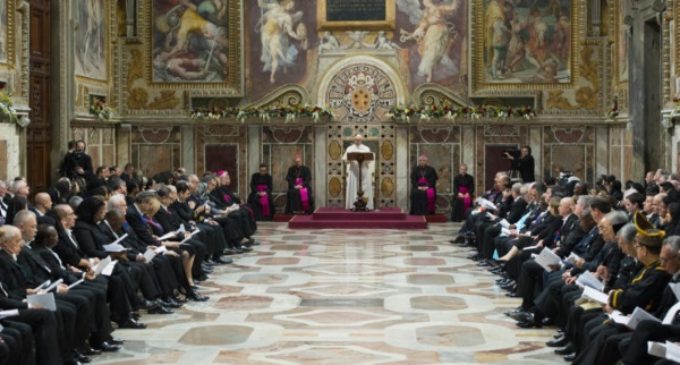 El Papa al Cuerpo Diplomático: “La paz se consolida en un clima de igualdad”