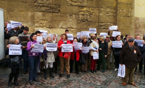 Rechazo de los cordobeses a la expropiación de su Catedral