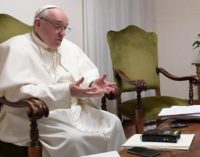 Entrevista al Papa en ‘Sole 24 Ore’: “Detrás de cada actividad hay una persona”