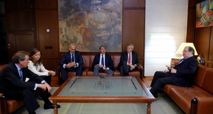 Madrid, Castilla y León y Galicia celebrarán una cumbre de presidentes en enero