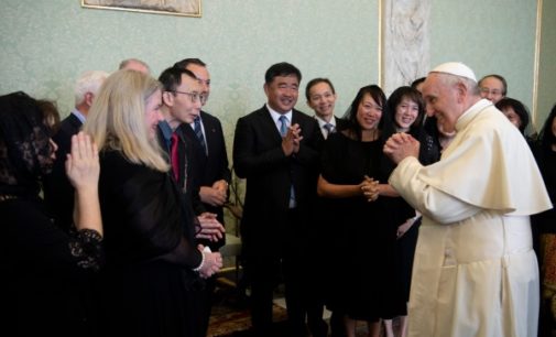Médicos católicos: El Papa los llama a la “defensa de la libertad de conciencia”