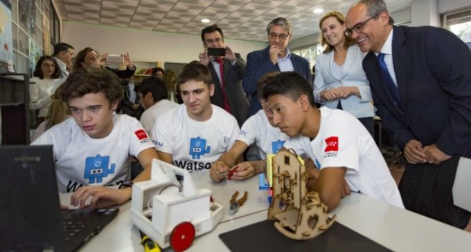 22 institutos de la región entran en la era de la Inteligencia Artificial de la mano de un innovador programa de IBM