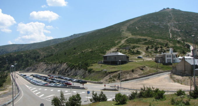 La Comunidad permite desde el lunes estacionar en los grandes aparcamientos de la Sierra de Guadarrama