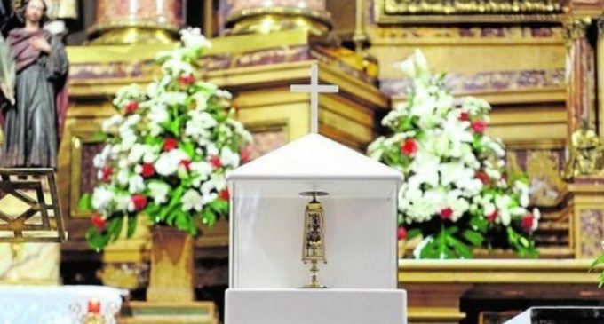 27 de julio, festividad de san Pantaleón, el médico de la sangre milagrosa