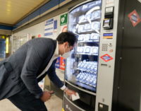 Aguado avanza la instalación de máquinas de venta de mascarillas e hidrogel en las estaciones de Metro de Madrid