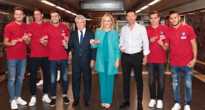 Cifuentes anima a utilizar el Metro para acudir al nuevo estadio del Atlético de Madrid