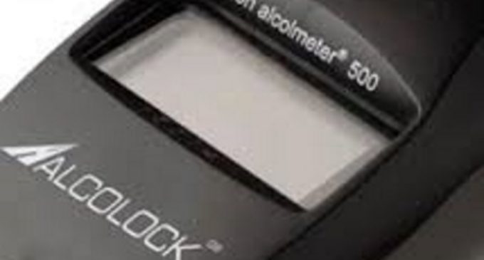 AEA urge la instalación obligatoria de dispositivos ‘alcolock’ en autocares y vehículos de servicio público