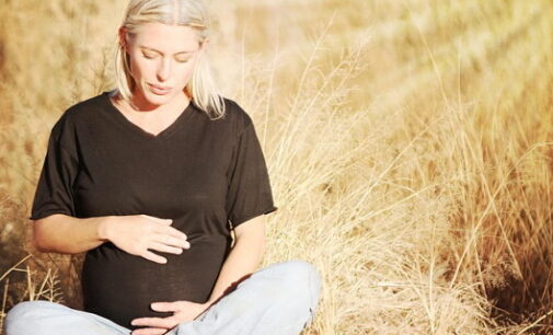 La Comunidad de Madrid aprueba 500.000 euros para asistir a mujeres embarazadas y madres sin recursos
