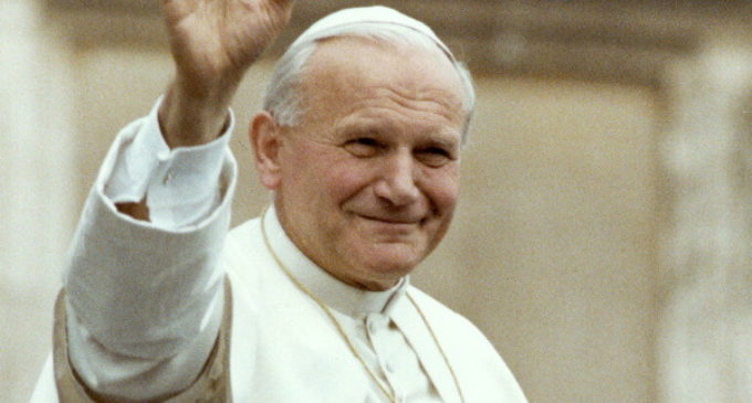 100 años del nacimiento de Karol Wojtyla: Así resistió al comunismo