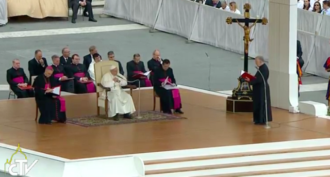 El Papa asegura que la Iglesia “no es solo para los buenos”