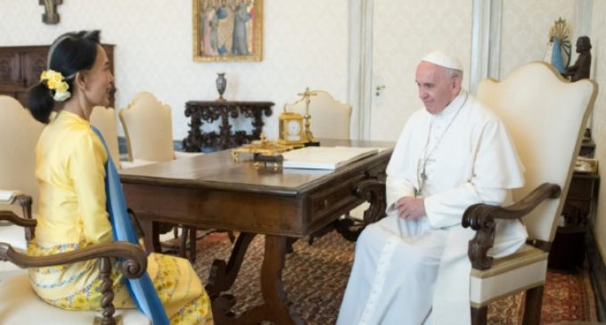 Birmania y Bangladés: posible viaje del Papa en noviembre 2017