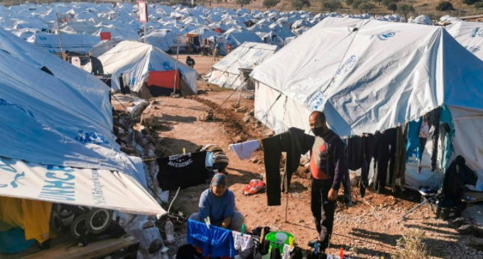 Glettler, Obispo de la diócesis austriaca de Innsbruck: Europa responda a la emergencia de los refugiados en Lesbos