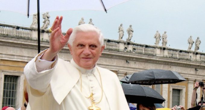 Benedicto XVI: “Nadie me ha chantajeado. Estoy débil pero no soy un fracasado”