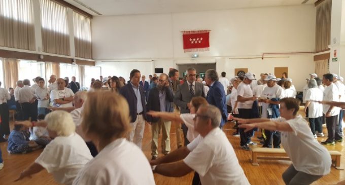 La Comunidad pone en marcha la Biblioteca del Mayor en residencias y centros de mayores