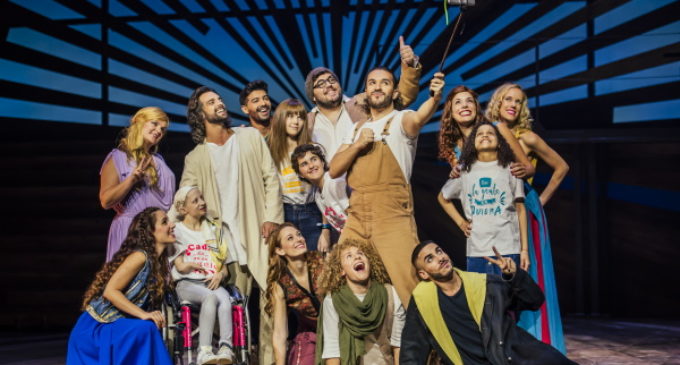 Calendario Solidario 2020 de 33 El Musical y la Fundación Aladina