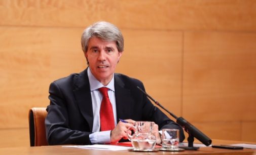 La Comunidad suscribe convenios con municipios para garantizar los servicios sociales de atención primaria