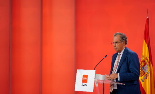 La Comunidad de Madrid censura que el Gobierno permitirá titular y promocionar en Secundaria sin límite de suspensos