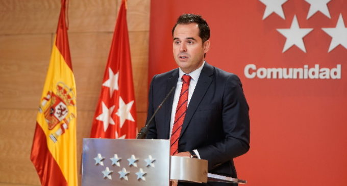 La Comunidad de Madrid duplica las becas de Bachillerato hasta alcanzar los 9 millones de euros y los 3.000 beneficiarios