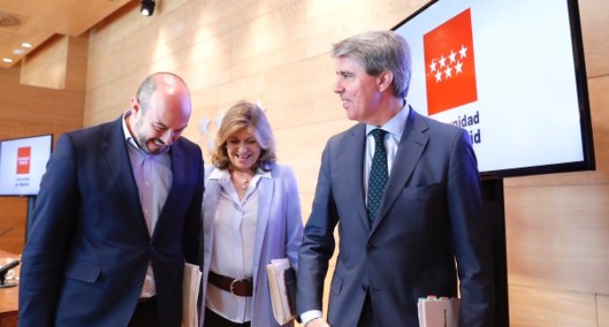 La Comunidad destina 10 millones de euros para la contratación de 240 jóvenes investigadores en situación de desempleo