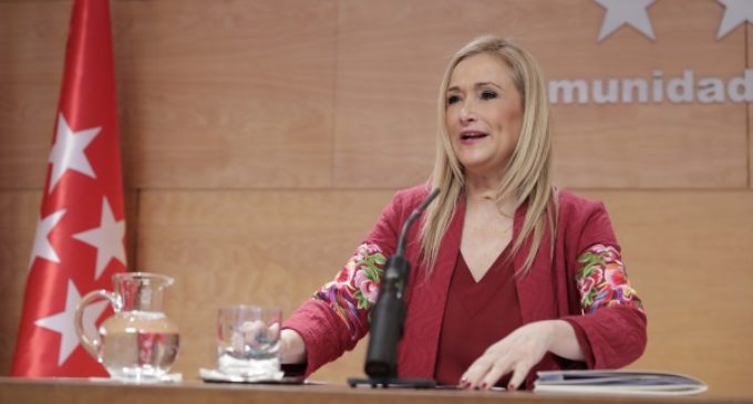 Cifuentes: “En 2017 hay que pasar de la recuperación económica a la recuperación social”
