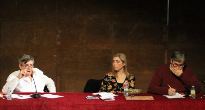 Encuentros con Carlos Fernández Liria y Juan Manuel de Prada: «El capitalismo ha hecho retroceder al ser humano al neolítico»
