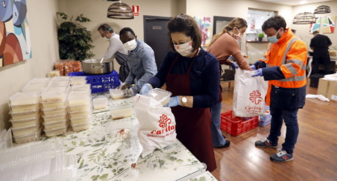 La pandemia lleva a Cáritas a 500.000 nuevas personas