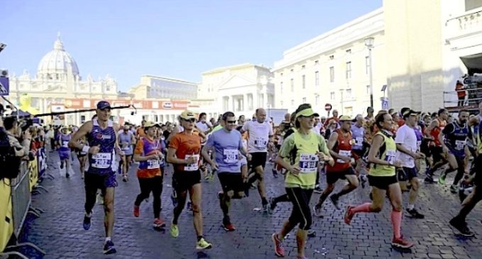 La ‘Carrera de los Santos’ se realizó en Roma para ayudar a Bangui