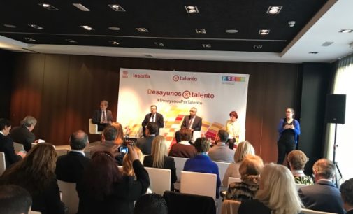 La Comunidad prepara una Carta de Derechos con servicios y prestaciones sociales para los madrileños