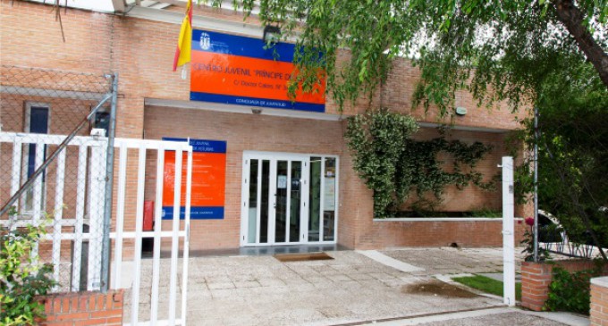 El Ayuntamiento facilita a los jóvenes la adhesión al Sistema de Garantía Juvenil que proporciona ofertas de trabajo y formación