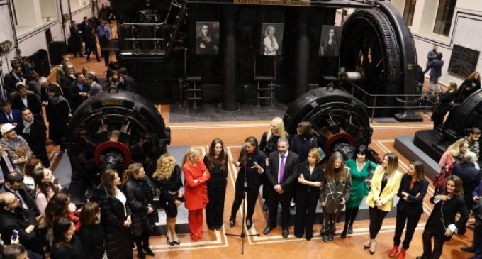 Cifuentes apoya el alegato contra la violencia de género de Movimiento Sin Piedad