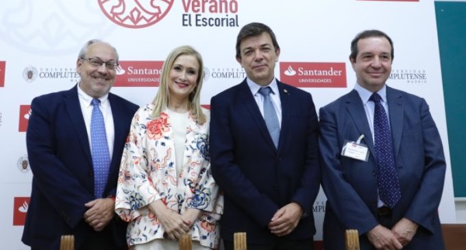 Cifuentes apuesta por una España “unida, próspera y tolerante” frente a “los populismos de uno y otro signo”