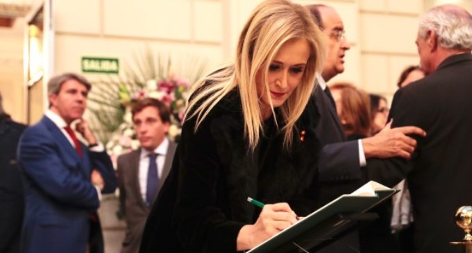 Cifuentes destaca la larga e intachable trayectoria de servicio público de José Manuel Maza