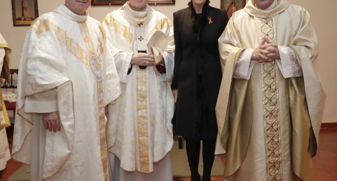 Cifuentes asiste a la toma de posesión del nuevo obispo de la Diócesis de Getafe
