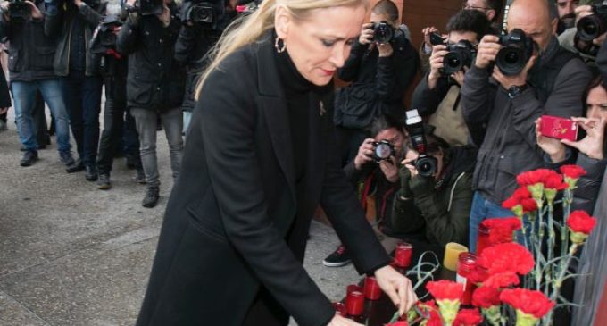 Cifuentes, en el acto de homenaje a las víctimas del 11M en la estación de Atocha