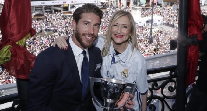 Cifuentes felicita al Real Madrid, “un equipo universal que está paseando por todo el mundo el nombre de Madrid y de España”