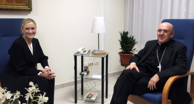 Cifuentes traslada al arzobispo Osoro el orgullo de los madrileños por su designación como cardenal
