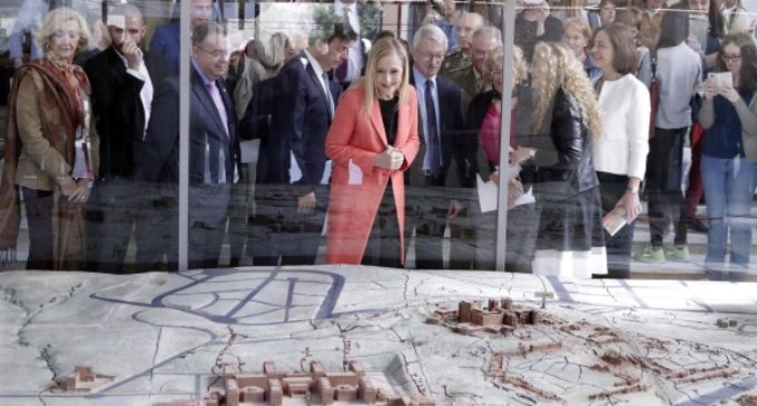 Cifuentes reafirma el compromiso del Gobierno regional con las universidades públicas madrileñas
