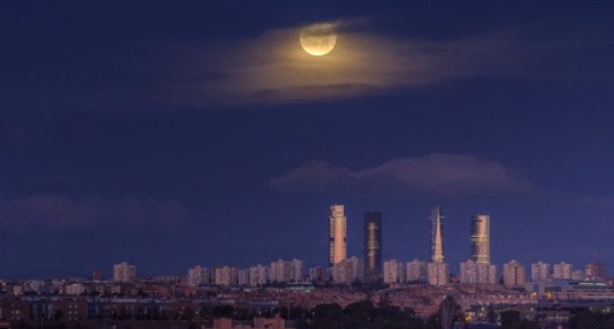 La ciudad no duerme… y Dios tampoco