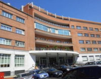 Los hospitales madrileños atendieron durante la pandemia a 10.772 pacientes de más de 80 años, el 25% del total de los ingresados