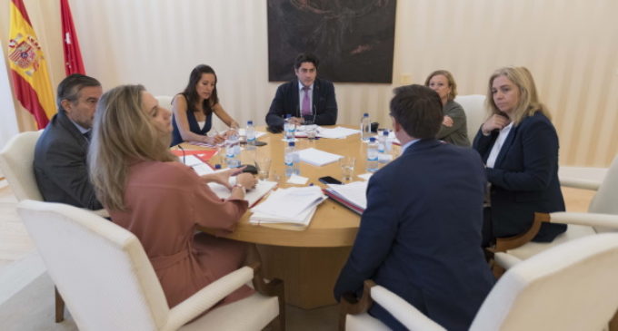 Comunidad y Ayuntamiento trabajarán conjuntamente para atajar el problema de la ocupación ilegal