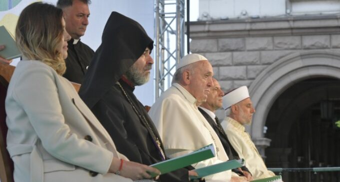 Oración del Papa por la paz: “Con el fuego del amor, queremos derretir el hielo de las guerras”