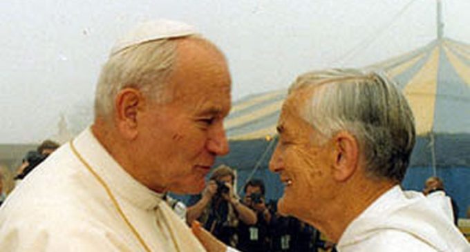 Taizé y los Papas: Una historia que va a más